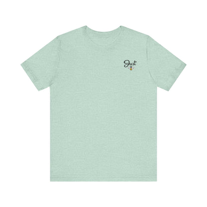 Bee Free Unisex Short Sleeve Tee